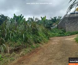 Terrain  Saint Gilles Les Hauts